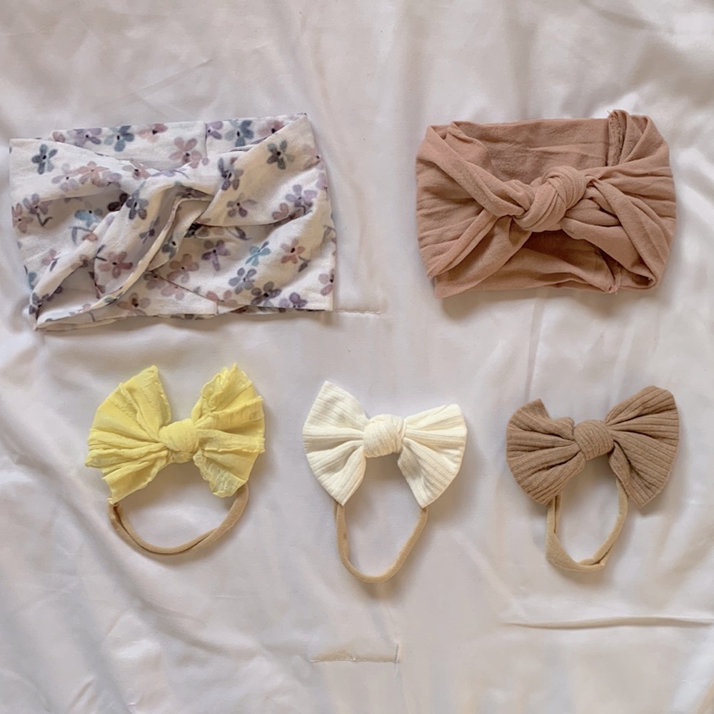 Poppy Knots headband and bows